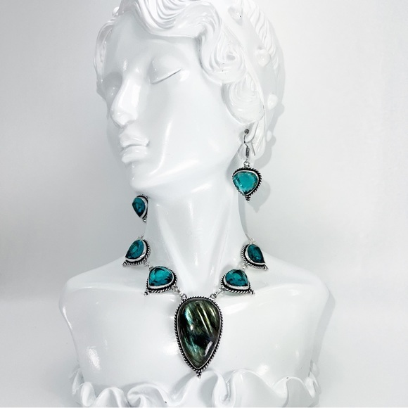 Labradorite and Apatite Necklace and Earrings Silver Set Vintage Style New - Picture 5 of 13